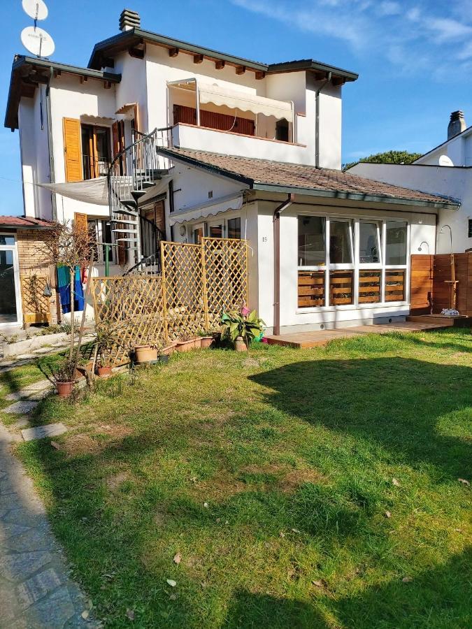 Charming House In Marina Di Ravenna With Fenced Garden Vila Exterior foto